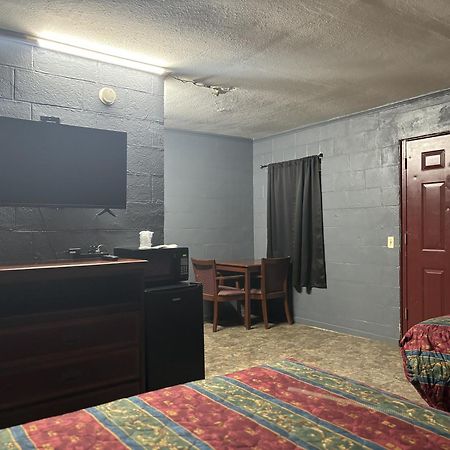 Budget Inn Of Mineola 外观 照片